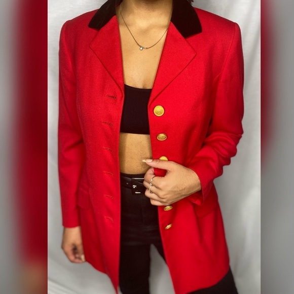 Jackets & Blazers - Velvet Red Vintage Blazer - Button Up - Gold Buttons💫
